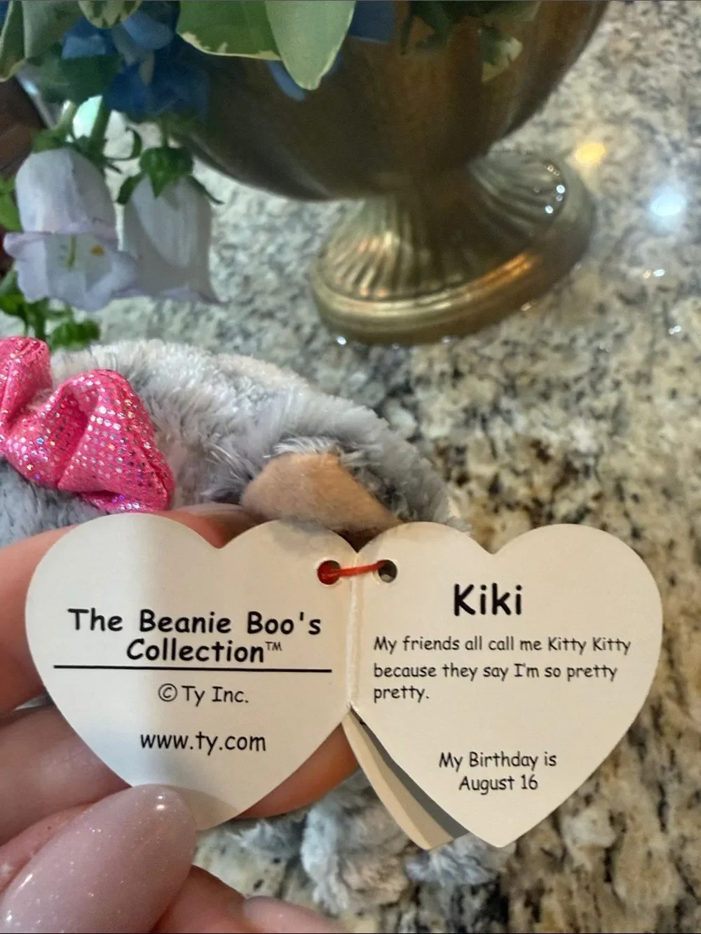 Kiki collectible kitty